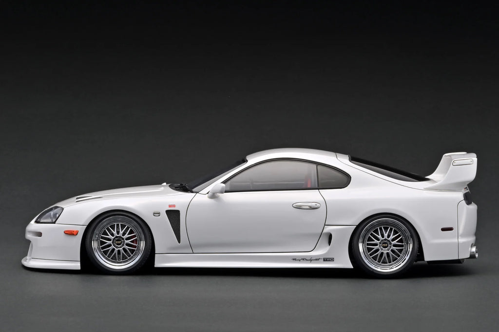 Ignition Model 1:18 Toyota Supra (A80) TRD 3000GT in White