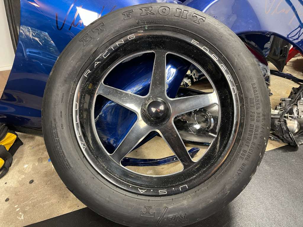 Weld Racing 17" Wheel/Tire